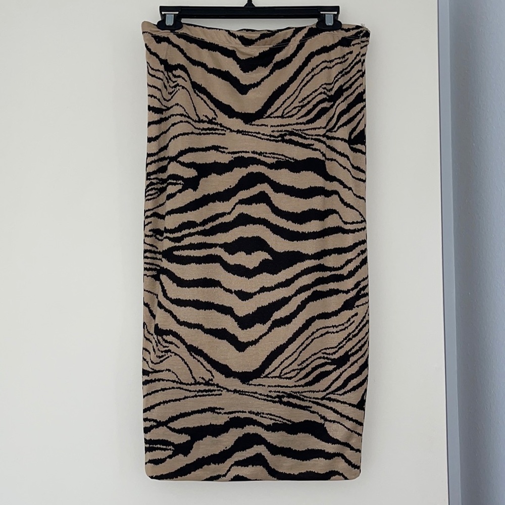 Animal print pencil skirt